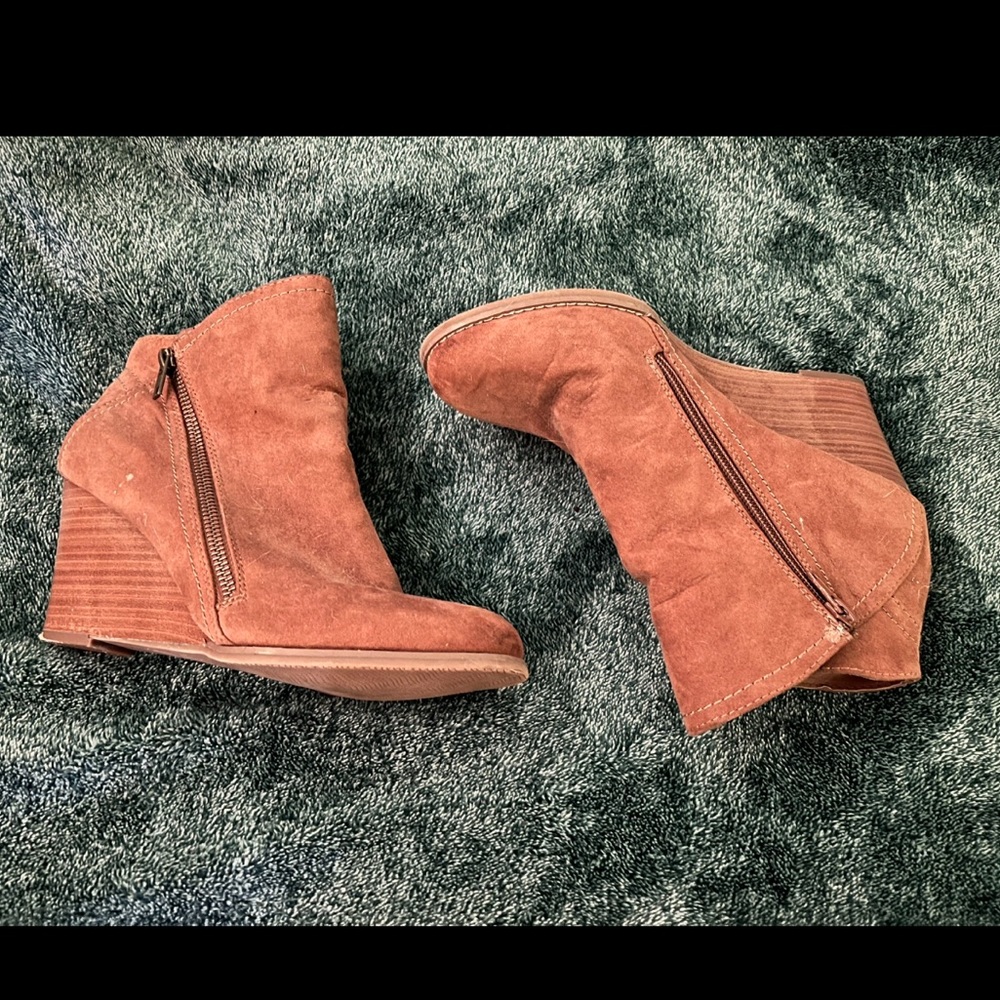 Sonoma ankle booties